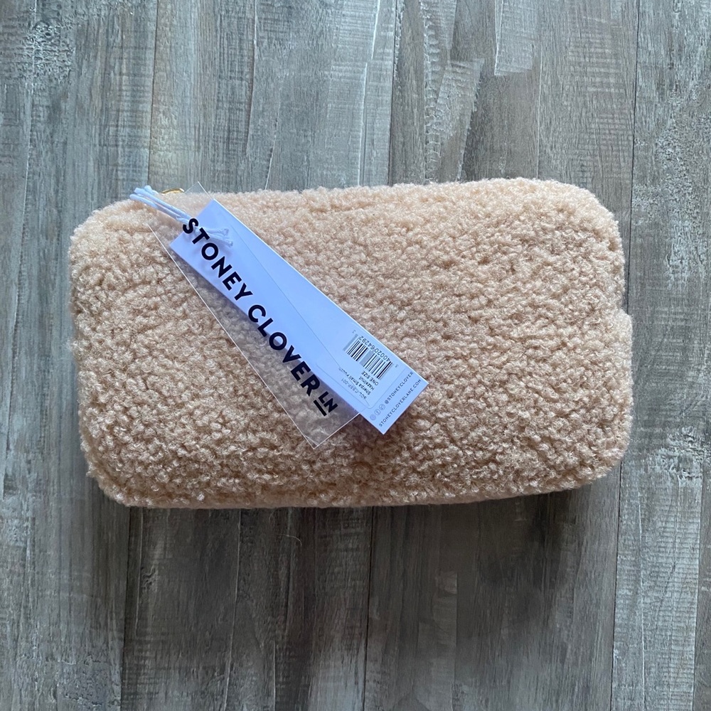 Stoney Clover Cozy Small Pouch